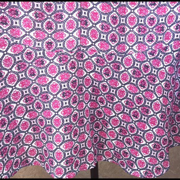 🧡 FLORAL PRINT PEPLUM STYLE 🧡 - Picture 4 of 6